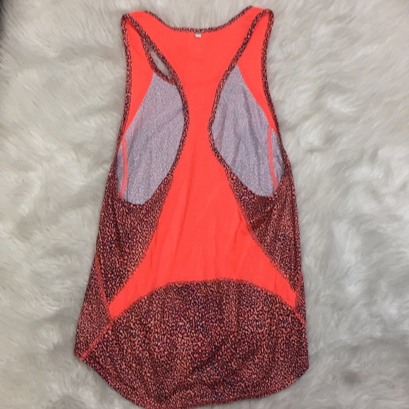 Nike Dri Fit Tank Top. Size small - Picture 6 of 8